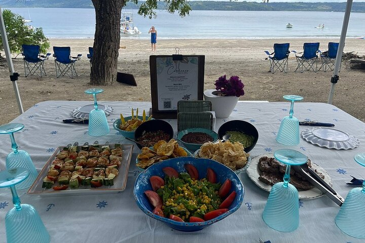 Fun at the Ocean with Barbecue at the Beach - Ocean Yacht 48ft - Photo 1 of 14